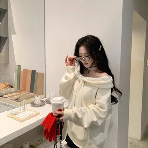 Cream off the shoulder bow hoodie